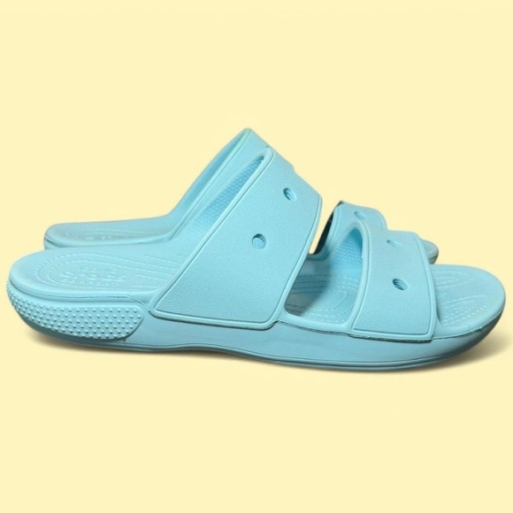 NWT Crocs Classic Sandals - Arctic Blue - Picture 4 of 6